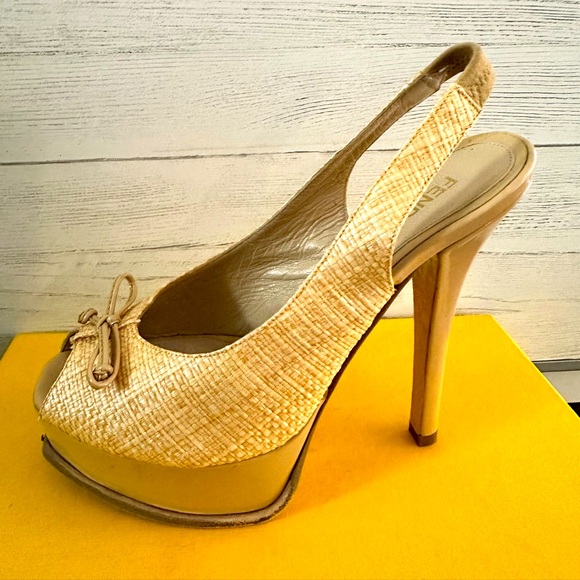 Straw Striped Slingback Pumps - Picture 4 of 12